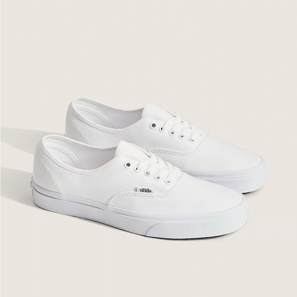 Vans | White Authentic Shoe
